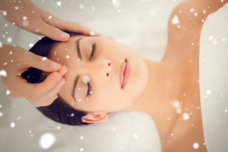 How Acupuncture Helps Relieve Holiday Stress